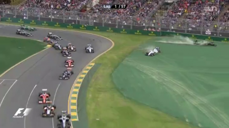 Courses : accident Kobayashi et Massa